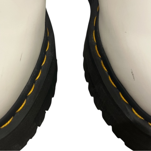 New Dr. Martens Unisex Size 6 & 7.5 White 2976 Quad Chelsea Combat Boots - Picture 11 of 11